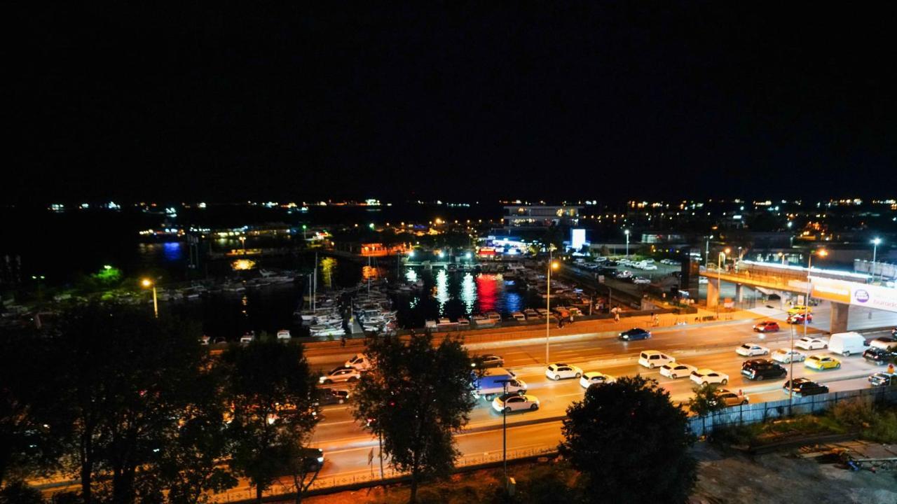 Aura Marina Hotel Istanbul Bagian luar foto