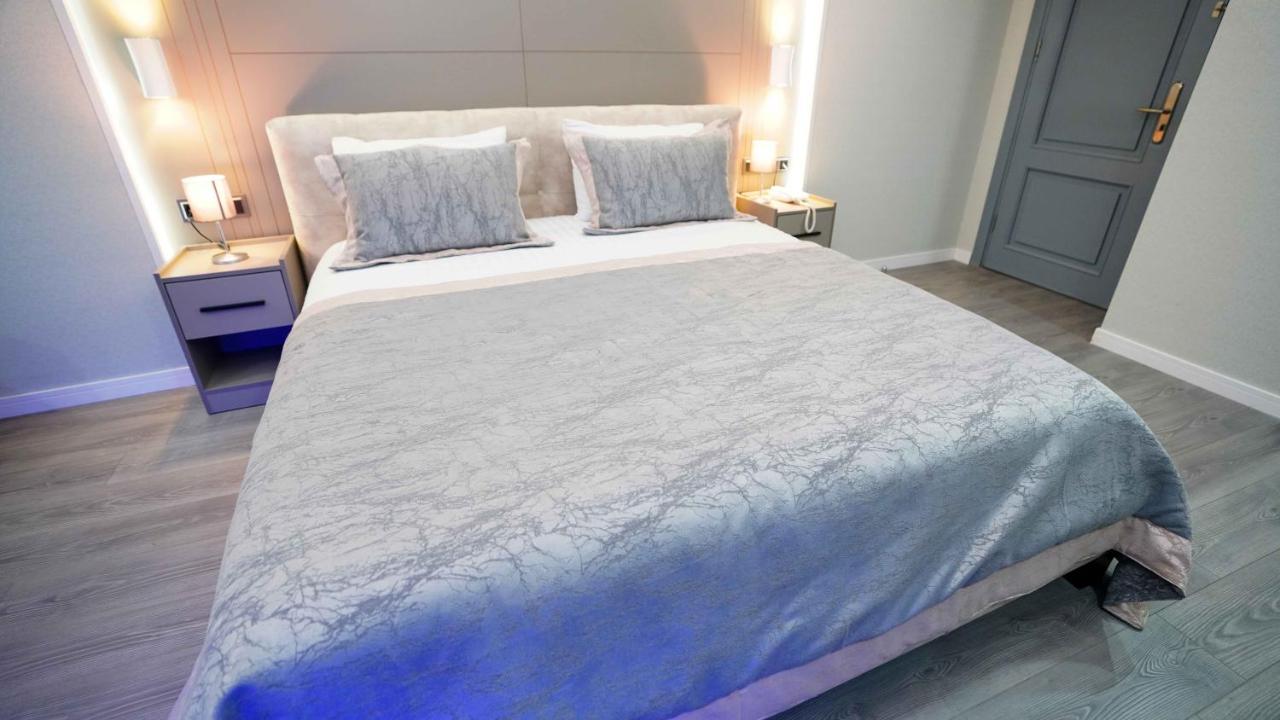 Aura Marina Hotel Istanbul Bagian luar foto